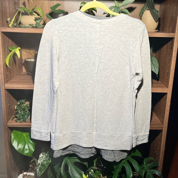 Monrow Layered Top - Picture 5 of 5